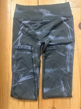 lululemon athletica Black & Charcoal Abstract Print Leggings